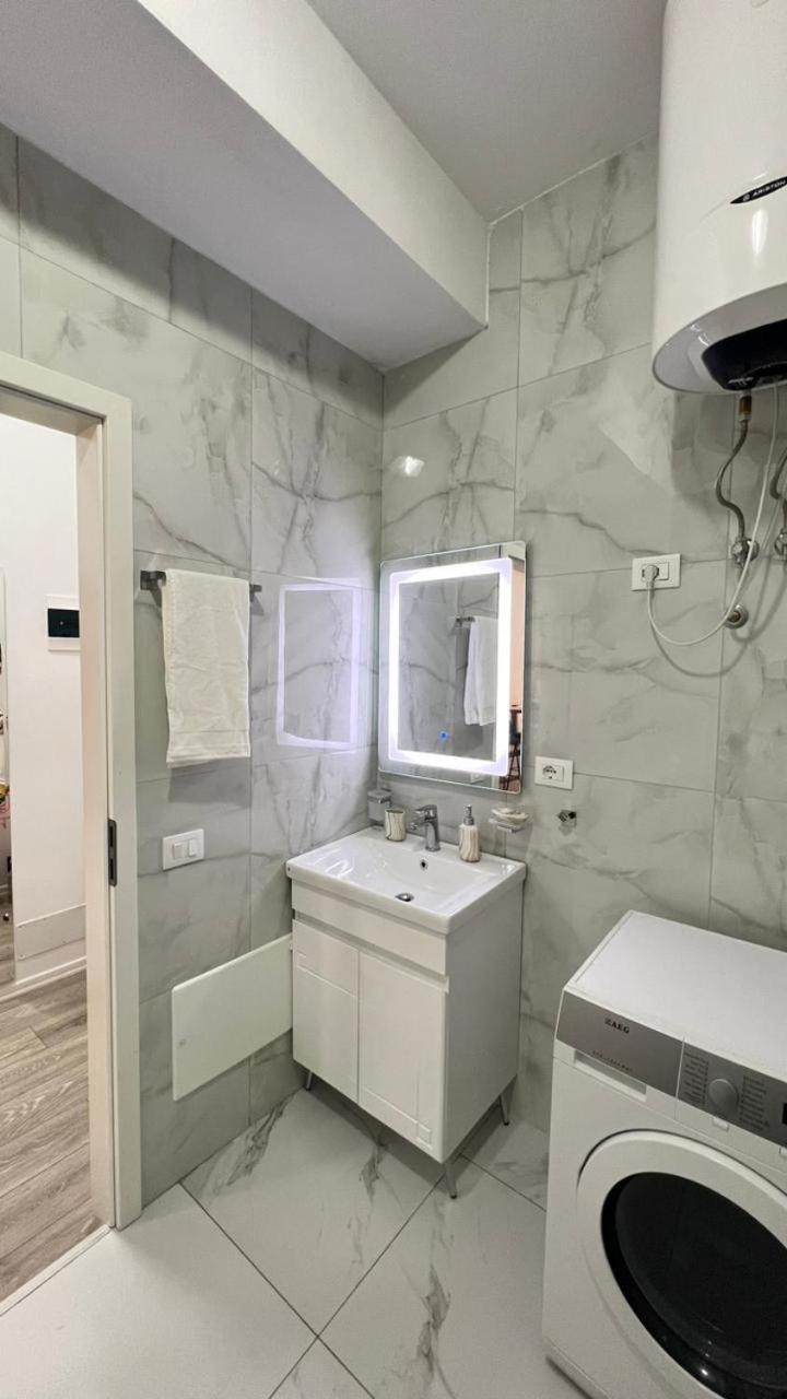 Ak Apartments ティラナ エクステリア 写真